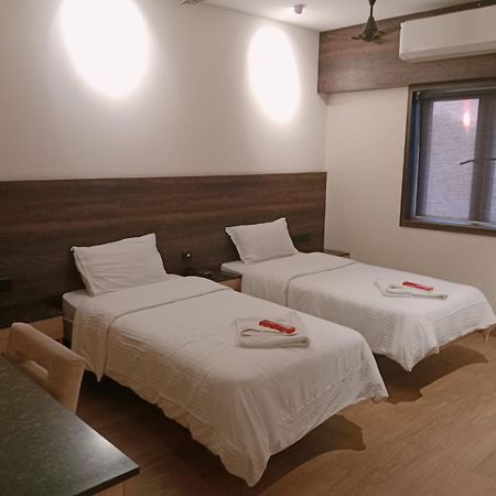 Ant Biz Rooms Near Chennai Trade Centre Luaran gambar